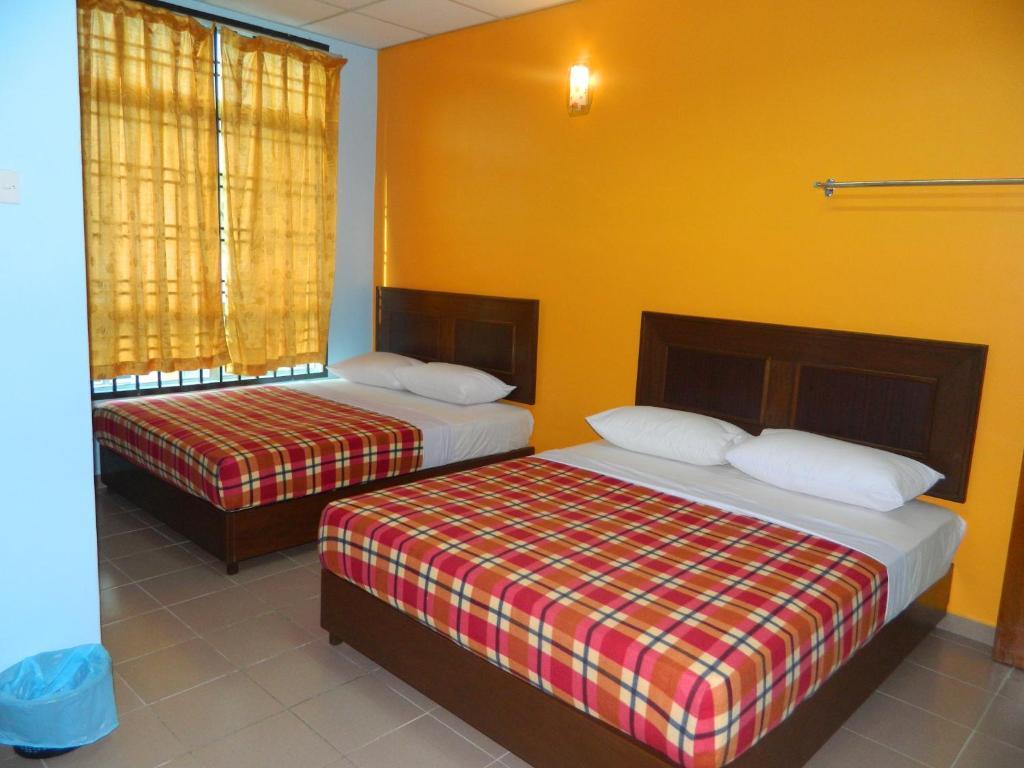 River Side Hotel Mersing Room photo