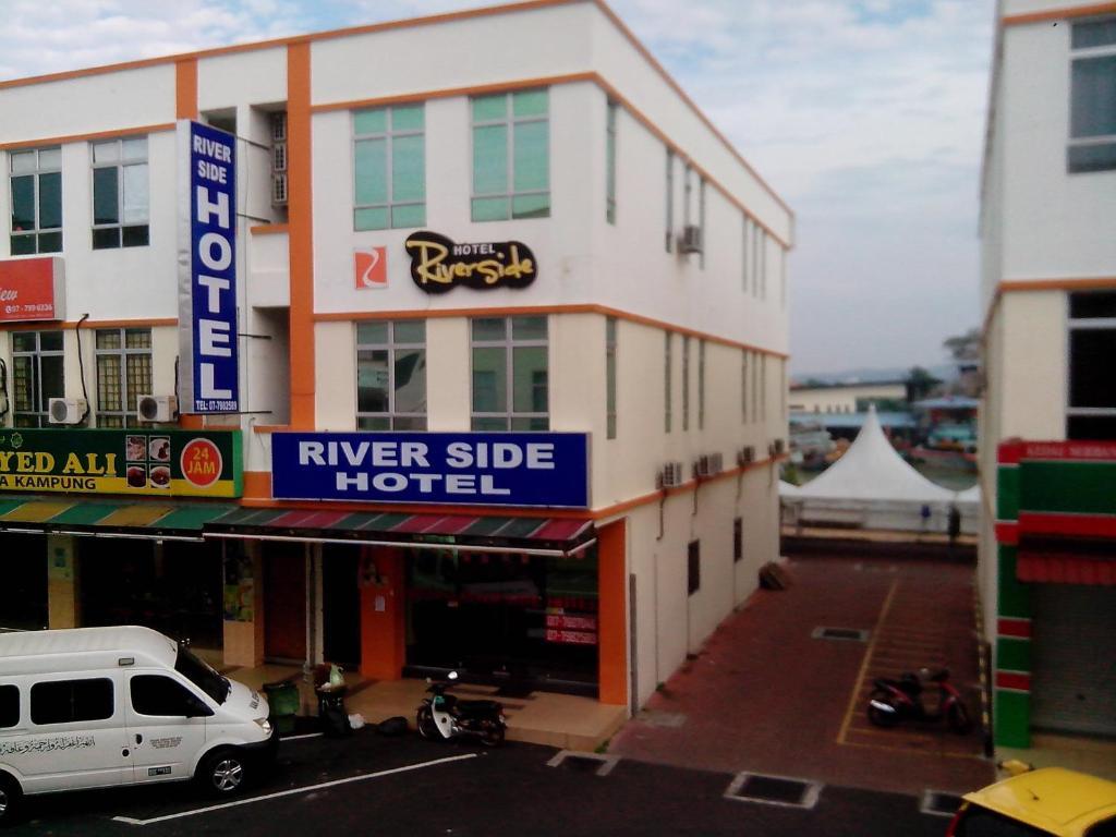 River Side Hotel Mersing Exterior photo